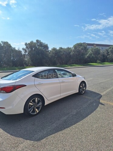 Hyundai Elantra 2015, 148,000 km - 1.8 л - Bakı