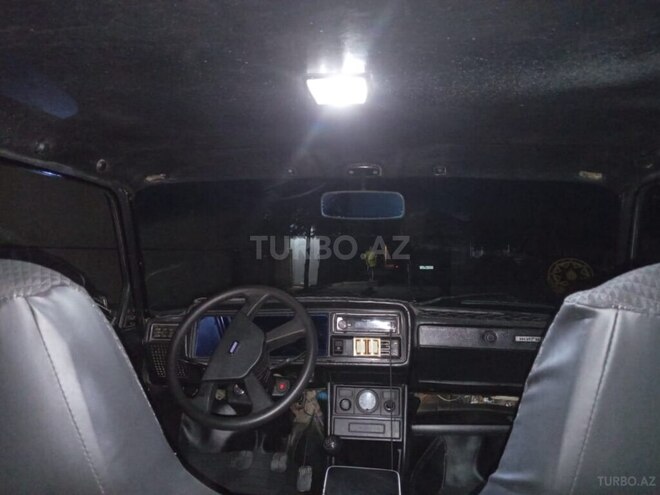 LADA (VAZ) 2107 1993, 250,000 km - 1.6 l - Salyan