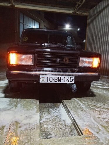 LADA (VAZ) 2107 1993, 250,000 km - 1.6 l - Salyan