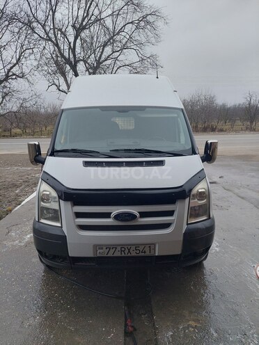 Ford Transit 2011, 198,000 km - 2.4 л - Quba