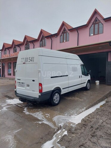 Ford Transit 2011, 198,000 km - 2.4 л - Quba