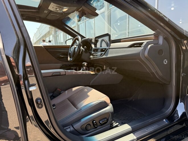 Lexus ES 250 2022, 11,000 km - 2.5 л - Bakı