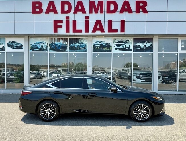 Lexus ES 250 2022, 11,000 km - 2.5 л - Bakı