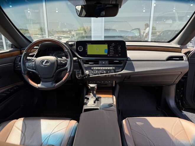 Lexus ES 250 2022, 11,000 km - 2.5 л - Bakı