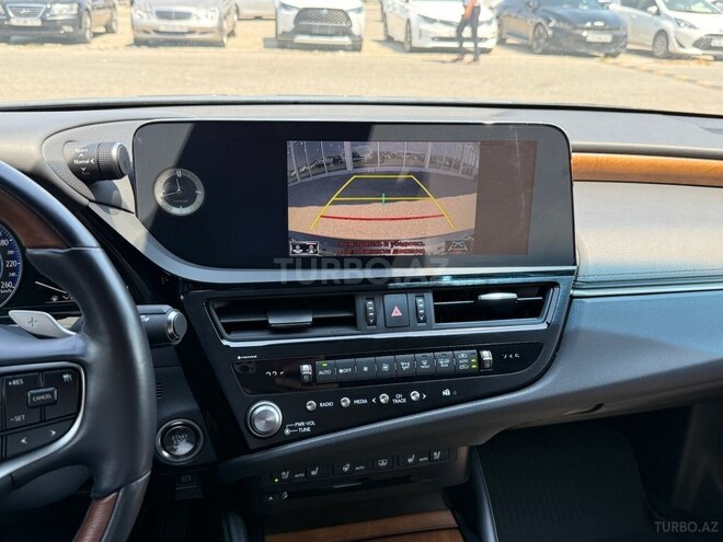 Lexus ES 250 2022, 11,000 km - 2.5 л - Bakı