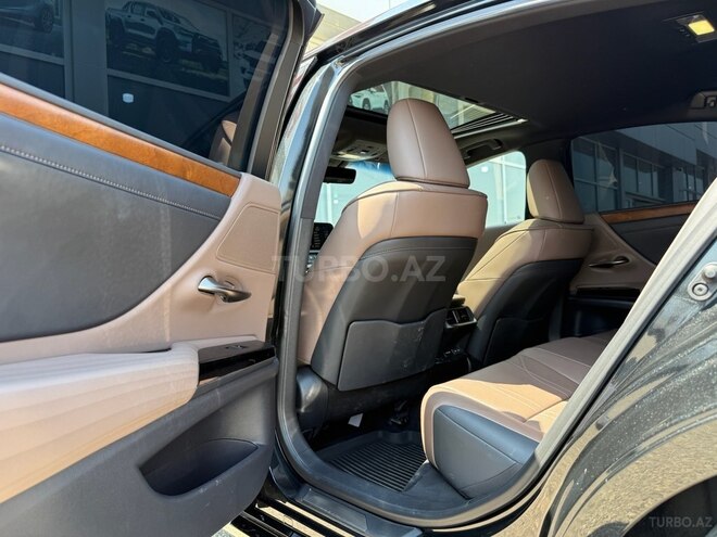 Lexus ES 250 2022, 11,000 km - 2.5 л - Bakı