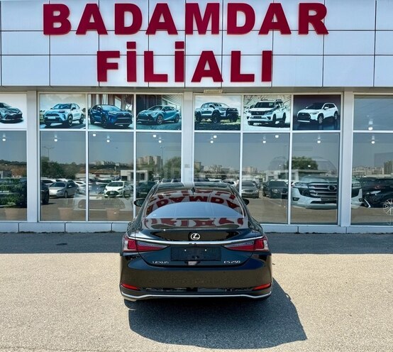 Lexus ES 250 2022, 11,000 km - 2.5 л - Bakı
