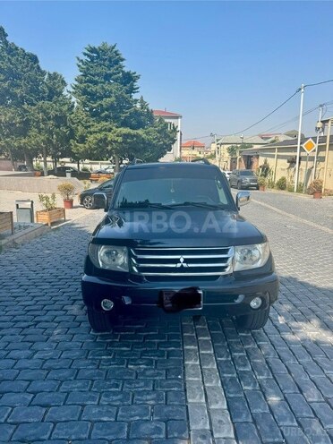 Mitsubishi Pajero io 2001, 235,000 km - 2.0 l - Bakı
