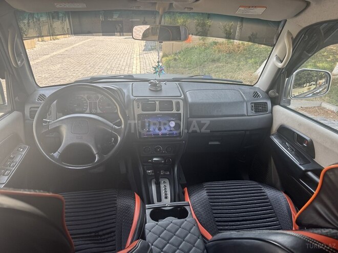 Mitsubishi Pajero io 2001, 235,000 km - 2.0 l - Bakı