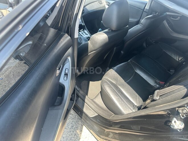 Hyundai Elantra 2011, 250,000 km - 1.8 л - Bakı