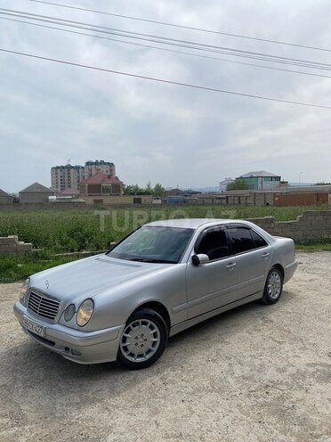 Mercedes E 220 d 1999, 567,000 km - 2.2 l - Bakı