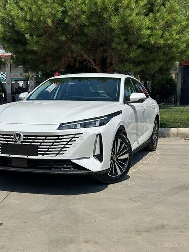Changan Eado Plus 2025, 0 km - 1.5 л - Bakı