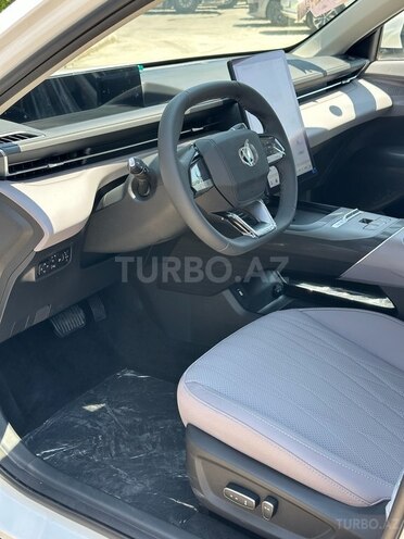 Changan Eado Plus 2025, 0 km - 1.5 л - Bakı