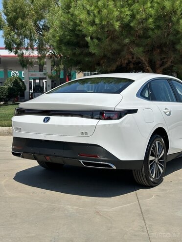 Changan Eado Plus 2025, 0 km - 1.5 л - Bakı