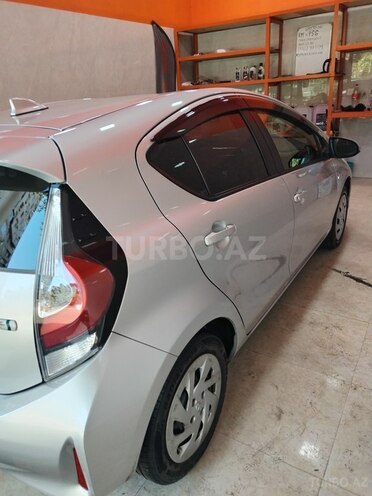 Toyota Aqua 2018, 80,000 km - 1.5 l - Bakı