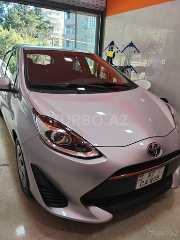 Toyota Aqua 2018, 80,000 km - 1.5 l - Bakı