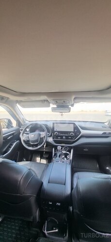 Toyota Highlander 2024, 7,500 km - 2.5 л - Bakı