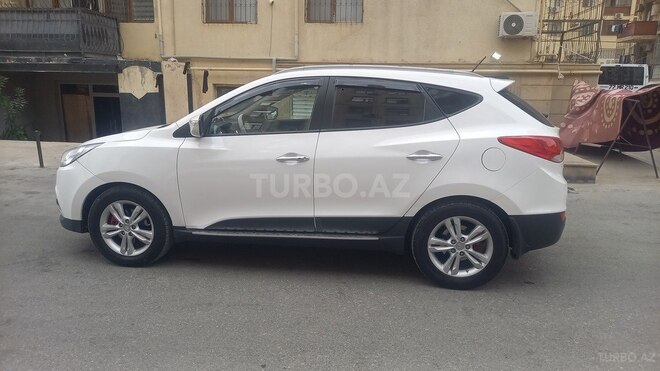 Hyundai ix35 2013, 220,580 km - 2.0 l - Bakı