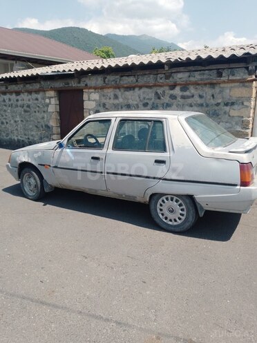 ZAZ Slavuta 2004, 100,000 km - 1.3 l - Qax