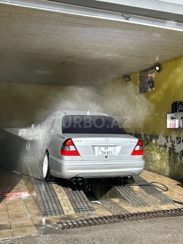 Mercedes C 240 2000, 250,000 km - 2.4 l - Bakı