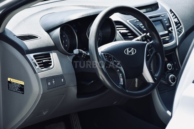 Hyundai Elantra 2015, 249,000 km - 1.8 l - Bakı