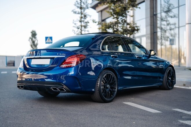 Mercedes  2015, 65,000 km - 4.0 l - Bakı