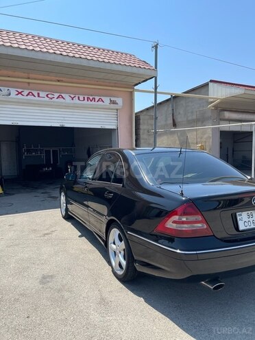 Mercedes C 230 2005, 220,000 km - 2.5 l - Bakı