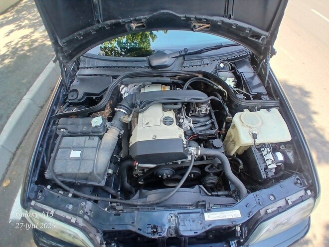 Mercedes C 200 1999, 195,636 km - 2.0 l - Beyləqan