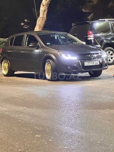 Opel Astra 2009, 233,500 km - 1.4 l - Bakı