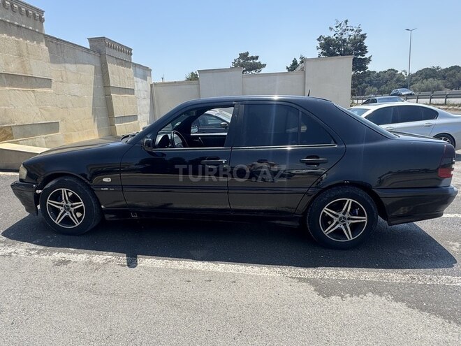 Mercedes C 220 d 2000, 300,000 km - 2.2 l - Bakı