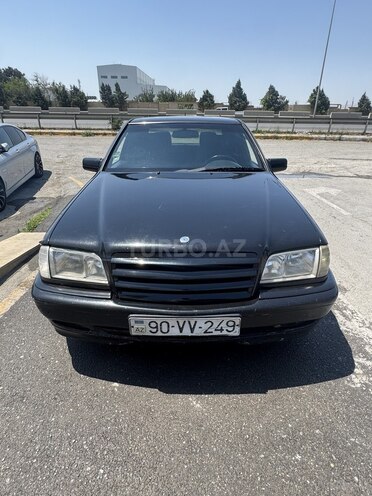 Mercedes C 220 d 2000, 300,000 km - 2.2 l - Bakı