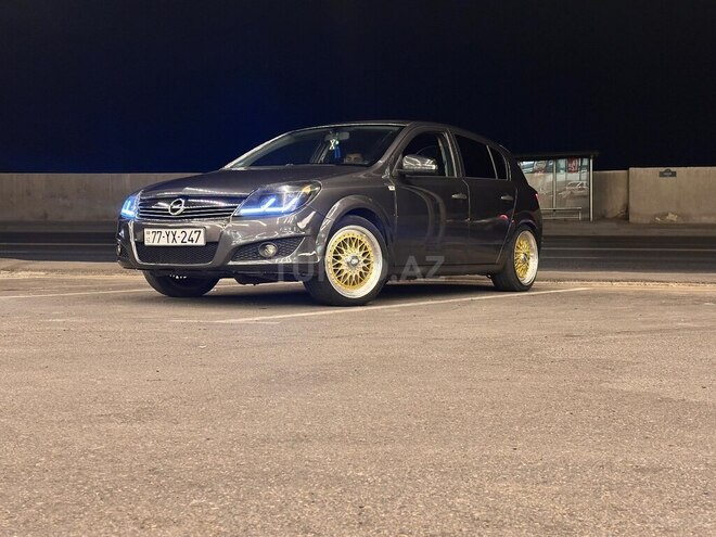 Opel Astra 2009, 233,500 km - 1.4 l - Bakı