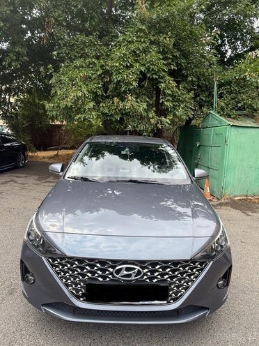 Hyundai Accent 2021, 100,300 km - 1.6 l - Bakı