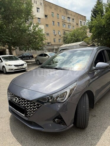 Hyundai Accent 2021, 100,300 km - 1.6 l - Bakı