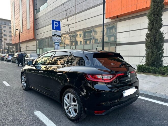 Renault Megane 2017, 240,000 km - 1.5 l - Bakı