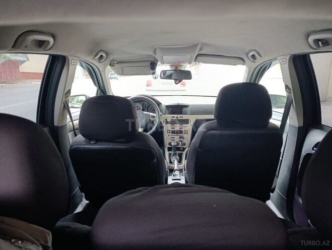 Opel Astra 2009, 208,689 km - 1.4 l - Şamaxı