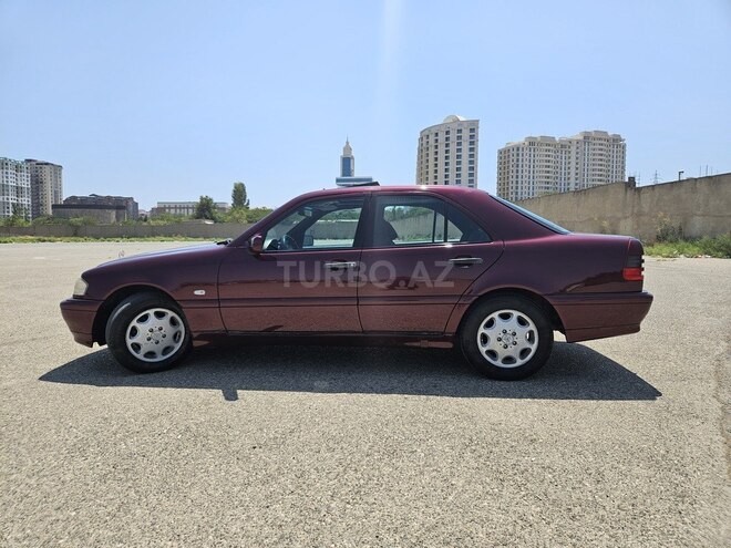 Mercedes C 180 2000, 450,000 km - 1.8 l - Sumqayıt
