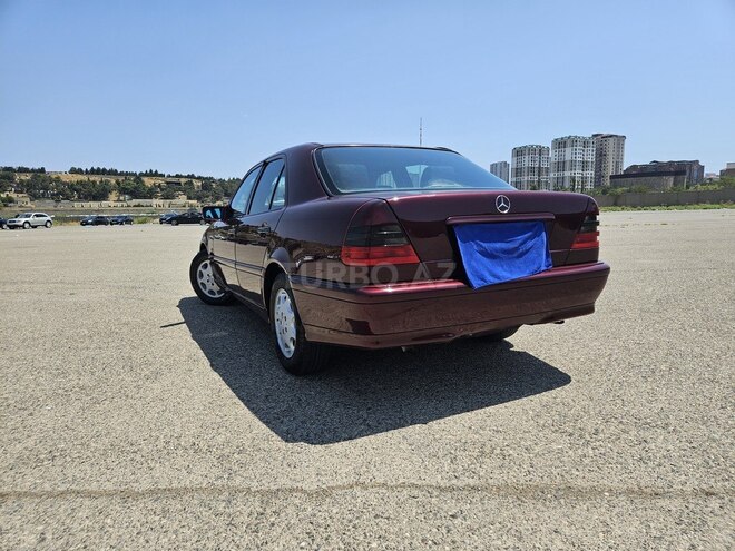 Mercedes C 180 2000, 450,000 km - 1.8 l - Sumqayıt