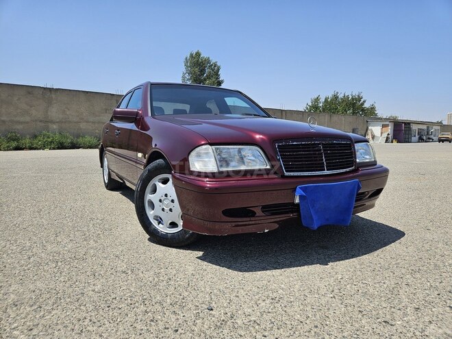 Mercedes C 180 2000, 450,000 km - 1.8 l - Sumqayıt