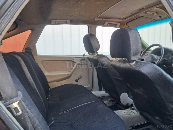 Opel Vectra 1992, 328,409 km - 1.8 l - Ağstafa
