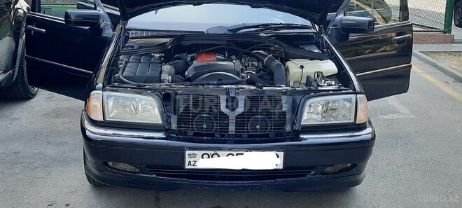 Mercedes C 230 1999, 235,000 km - 2.3 l - Bakı
