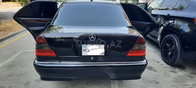 Mercedes C 230 1999, 235,000 km - 2.3 l - Bakı