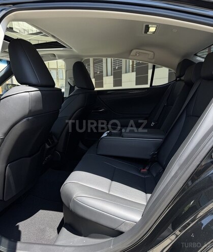 Lexus ES 300h 2025, 0 km - 2.5 l - Bakı