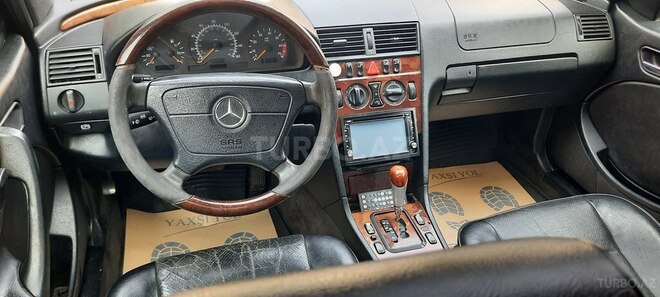 Mercedes C 230 1999, 235,000 km - 2.3 l - Bakı