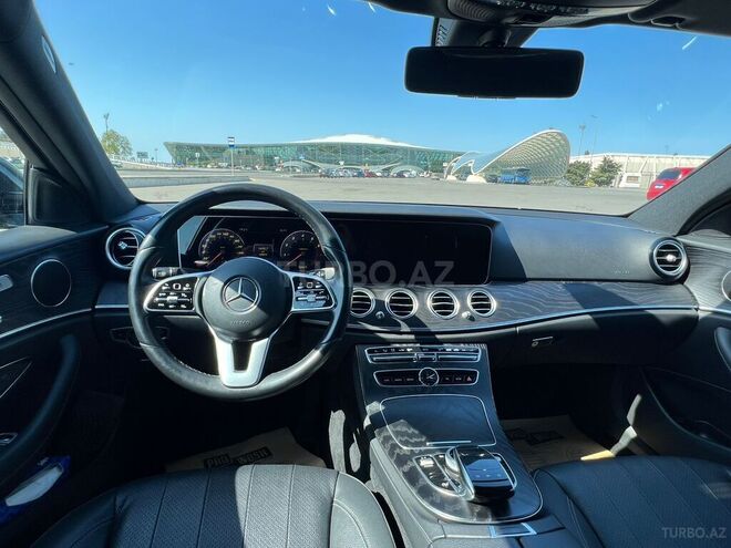 Mercedes E 350 2019, 93,500 km - 2.0 л - Bakı