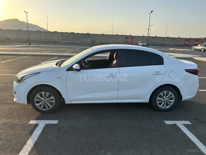 Kia Rio 2018, 240,000 km - 1.6 l - Bakı