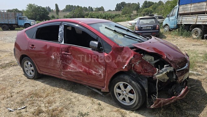 Toyota Prius 2007, 219,000 km - 1.5 l - Bərdə