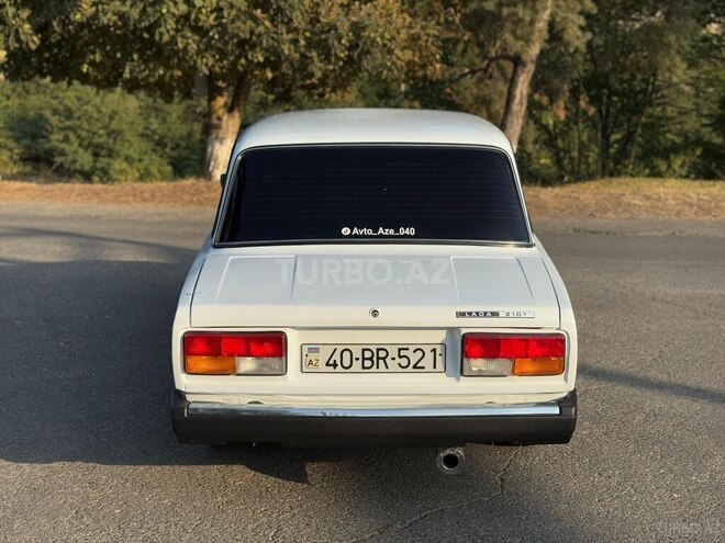 LADA (VAZ) 2107 2009, 143,000 km - 1.6 л - Quba