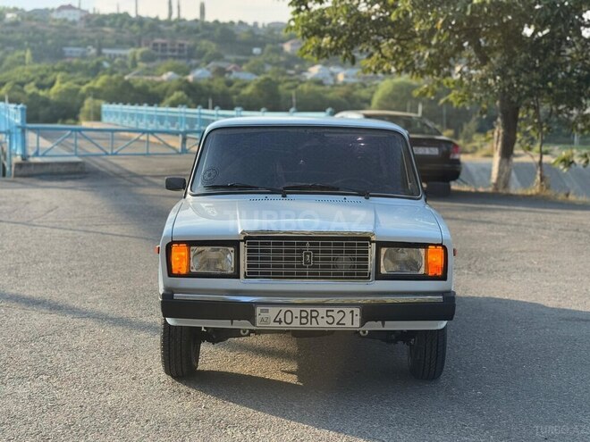 LADA (VAZ) 2107 2009, 143,000 km - 1.6 л - Quba