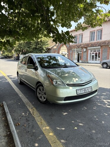 Toyota Prius 2006, 200,000 km - 1.5 l - Qax